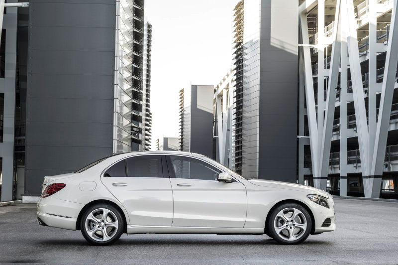 Illustration for article titled The New Mercedes-Benz C-Class: C-Class At Its Best